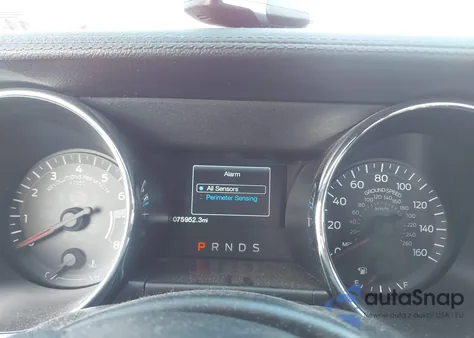 2015 Ford Mustang Ecoboost z USA, uszkodzony, nr VIN 1FA6P8TH2F5433021